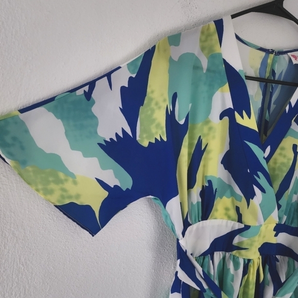 LATISTE Blue Green Tie Waist Short Romper Small - Picture 8 of 17